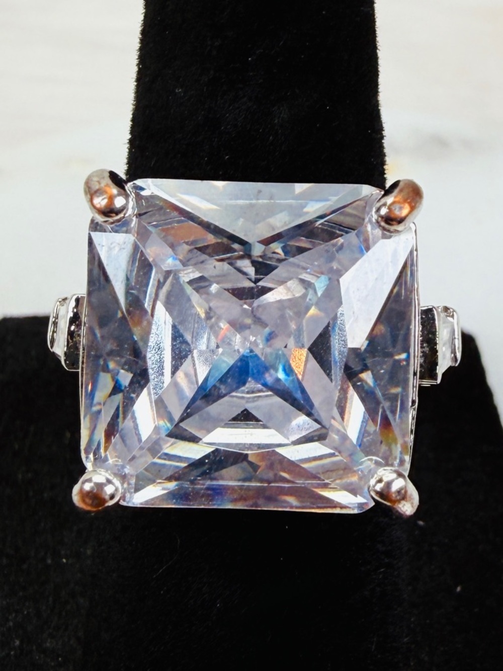 Vintage Aged Silvertone large square bling size 5 ring